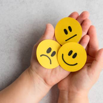 Comprar o produto de Comer emocional em Nutricionista em Botucatu, SP por Solutudo