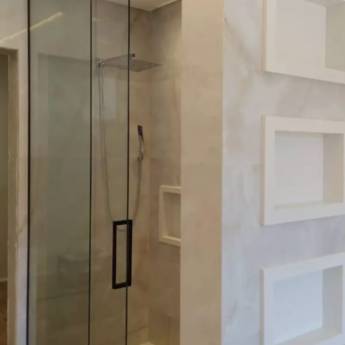 Comprar o produto de Box para Banheiro Até o Teto Kit Preto com Puxadores Retangular - Modernidade e Funcionalidade - Curitiba, PR em Box para Banheiro em Curitiba, PR por Solutudo