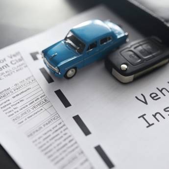 Comprar o produto de Seguro de Automóveis – Proteção Personalizada em Valinhos/SP em Corretoras de Seguros em Valinhos, SP por Solutudo