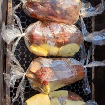 Comprar o produto de Costela a Bafo com Mandioca - Sabor Incomparável em Avaré, SP em Costela em Avaré, SP por Solutudo