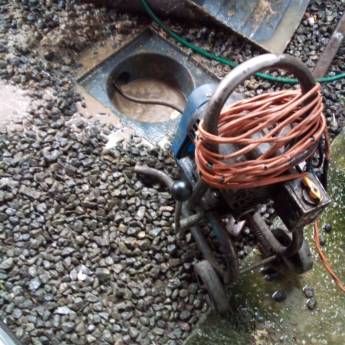 Comprar o produto de Desentupimento de Ralos Rápido e Sem Quebra em Joinville em Desentupimento em Joinville, SC por Solutudo