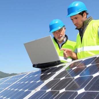 Comprar o produto de Monitoramento de Sistemas Fotovoltaicos – Controle em Tempo Real para Máxima Eficiência em Macaé em Energia Solar em Macaé, RJ por Solutudo