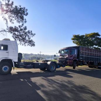 Comprar o produto de Serviço de Guinchos para Caminhões: Transporte Confiável e Rápido em Avaré. em Guinchos em Avaré, SP por Solutudo