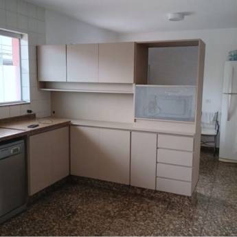 Comprar o produto de Reforma de Cozinha realizada em Alphaville Residencial 1 - Barueri em Móveis Planejados - Marcenarias em Osasco, SP por Solutudo