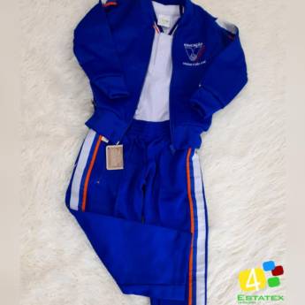 Comprar o produto de Conjunto de Agasalho do Colégio Vicentina em Uniformes Escolares em Foz do Iguaçu, PR por Solutudo