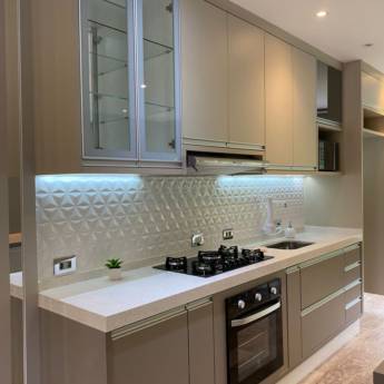 Comprar o produto de Cozinha Sob Medida – Design Moderno e Funcionalidade em Diadema, SP em Móveis Planejados em Diadema, SP por Solutudo