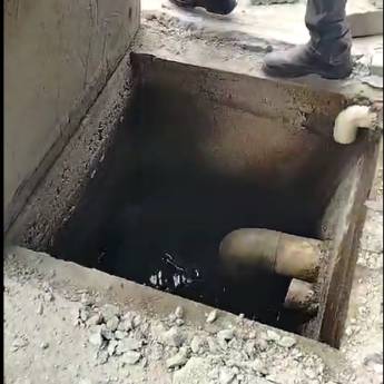 Comprar o produto de Serviço de Desentupimento de Esgoto em Cachoeiro de Itapemirim, ES em Desentupimento  em Cachoeiro de Itapemirim, ES por Solutudo