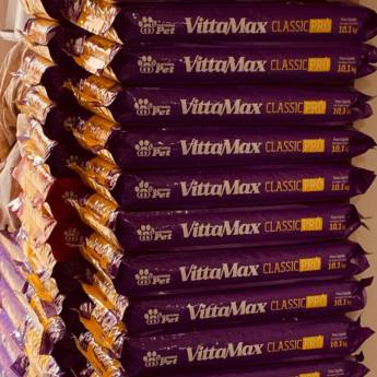 Comprar o produto de Ração VittaMax  em Ração para Cachorros em Mineiros, GO por Solutudo
