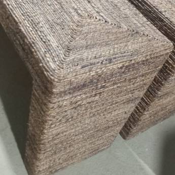 Comprar o produto de Puffs em Fibra de Bananeira Trançada à Mão - Estilo e Sustentabilidade em Mairiporã, SP em Móveis Planejados - Marcenarias em Mairiporã, SP por Solutudo