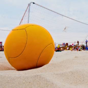 Comprar o produto de CLUBINHO ANUAL DUPLA: Economia e Diversão Garantida em Beach Tennis – Lençóis Paulista em Beach Tennis em Lençóis Paulista, SP por Solutudo