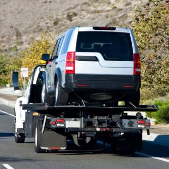 Comprar o produto de Guincho Rápido – Agilidade e Segurança em Brasília com a Marquinho Guincho em Guinchos em Brasília, DF por Solutudo
