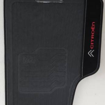 Comprar o produto de Temos também,tapetes para seus veiculos...Venham conferir!! em Lava - Rápido - Estética Automotiva em Botucatu, SP por Solutudo