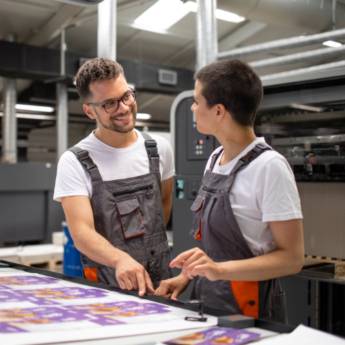 Comprar o produto de Gráfica Rápida – Qualidade e Agilidade – São Manuel, SP em Gráficas e Impressão em São Manuel, SP por Solutudo