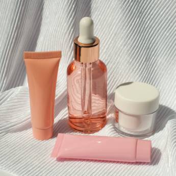 Comprar o produto de Cosméticos – Beleza e Cuidado em Lençóis Paulista-SP em Farmácias em Lençóis Paulista, SP por Solutudo