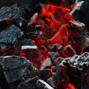 Comprar o produto de Carvão de Qualidade – Churrasco Perfeito em Lençóis Paulista/SP em Carvão em Lençóis Paulista, SP por Solutudo