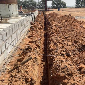Comprar o produto de Escavações de Valas – Qualidade e Eficiência em Riviera de Santa Cristina XIII/SP em Construtoras em Riviera de Santa Cristina XIII, SP por Solutudo