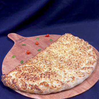 Comprar o produto de Calzone Recheado com Sabor e Qualidade em Avaré/SP em Pizzas em Avaré, SP por Solutudo
