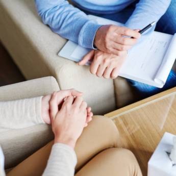 Comprar o produto de Espaço de Conversa para Mulheres - Fortalecimento da Autoestima em Ourinhos/SP em PSICOTERAPIA em Ourinhos, SP por Solutudo