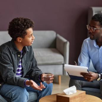 Comprar o produto de Atendimento Psicológico para Adolescentes - Qualidade de Vida em Ourinhos/SP em Psicologia em Ourinhos, SP por Solutudo