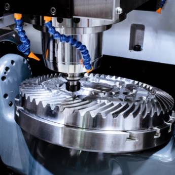 Comprar o produto de Usinagem de Precisão – Qualidade e Eficiência em Indaiatuba/SP em Usinagem em Indaiatuba, SP por Solutudo