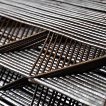 Comprar o produto de Treliças H8 e H12 - Alta Performance e Qualidade para sua Obra em Riviera de Santa Cristina XIII/SP em Ferros em Riviera de Santa Cristina XIII, SP por Solutudo