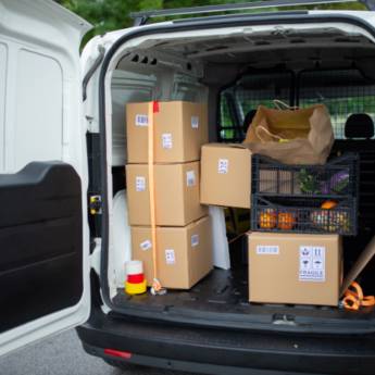 Comprar o produto de Encomendas Urgentes - Rapidez e Segurança em Goianésia/GO em Frete, Carreto, Transporte em Uruaçu, GO por Solutudo