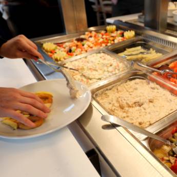 Comprar o produto de Restaurantes A Vontade - Sabor e Liberdade em Avaré/SP em Restaurantes Self Service em Avaré, SP por Solutudo