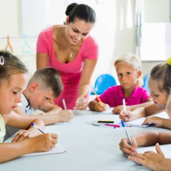 Comprar o produto de  Atendimento Psicopedagógico e Neuropsicopedagógico – Desenvolvimento Cognitivo e Emocional – Brusque/SC em Reforço Escolar em Brusque, SC por Solutudo