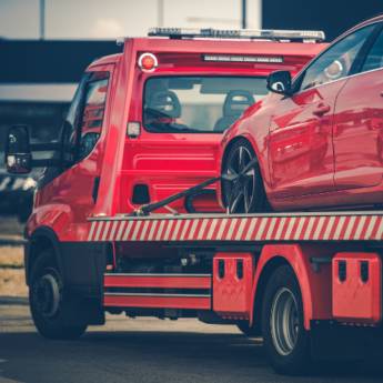 Comprar o produto de  Socorro de Veículos - Agilidade e Segurança em Cruz das Almas/BA em Guinchos pela empresa Guincho Bacurau em Cruz das Almas, BA por Solutudo