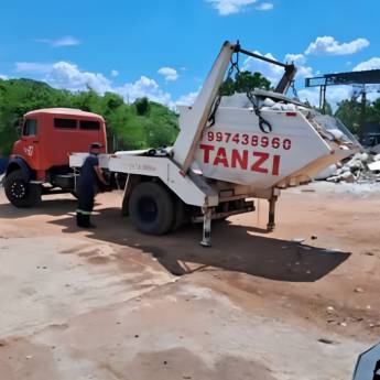 Comprar o produto de Remoção e coleta de entulho rápido em Itapetininga em Caçambas em Itapetininga, SP por Solutudo