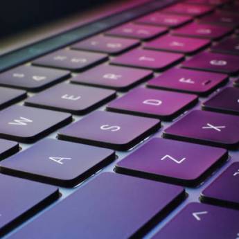 Comprar o produto de Teclado em Lençóis Paulista – Conforto, Durabilidade e Desempenho com a Delta Tecnologia em Assistência Técnica em Lençóis Paulista, SP por Solutudo