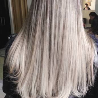 Comprar o produto de Mechas e Luzes - Realce a Sua Beleza em São Manuel, SP em Salões de Beleza em São Manuel, SP por Solutudo