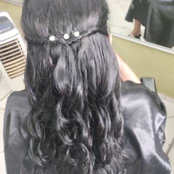 Comprar o produto de Penteados para Brilhar em Qualquer Ocasião - São Manuel, SP em Salões de Beleza em São Manuel, SP por Solutudo