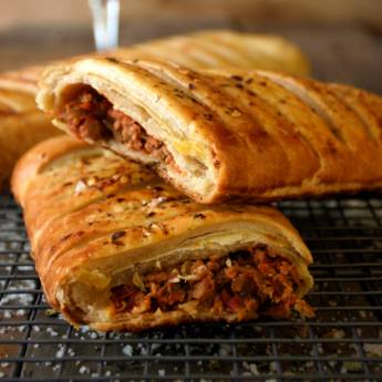 Comprar o produto de Pão Recheado em Pães em Botucatu, SP por Solutudo