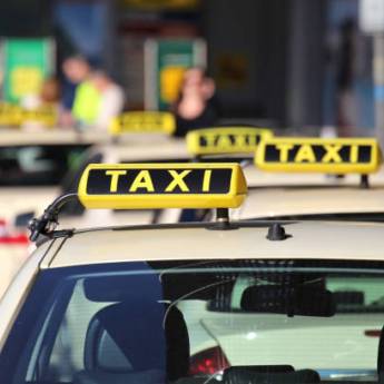 Comprar o produto de Transporte Estaduais e Interestaduais - Segurança e Pontualidade em Nova Venécia, ES em Táxis em Nova Venécia, ES por Solutudo