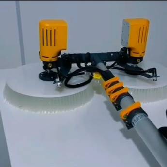 Comprar o produto de Lavadora de 2 Cabeças Brushless em Energia Solar em Iraí de Minas, MG por Solutudo