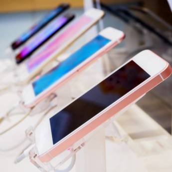 Comprar o produto de Loja de Celular em Celulares e Acessórios - Consertos pela empresa iPower Tech em Alexânia, GO por Solutudo