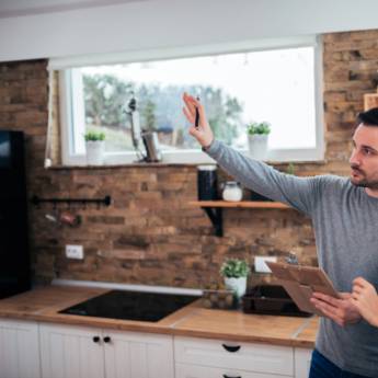 Comprar o produto de Reforma de Cozinha em Reformas em Ninho Verde II Eco Residence, SP por Solutudo