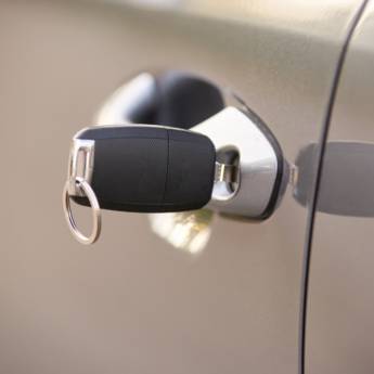 Comprar o produto de Fechaduras Automotiva em Fechaduras e Chaves em Mineiros, GO por Solutudo