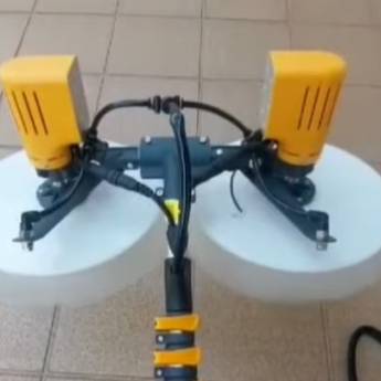 Comprar o produto de Escova Giratória de 2 Cabeças Brushless em Energia Solar em Iraí de Minas, MG por Solutudo