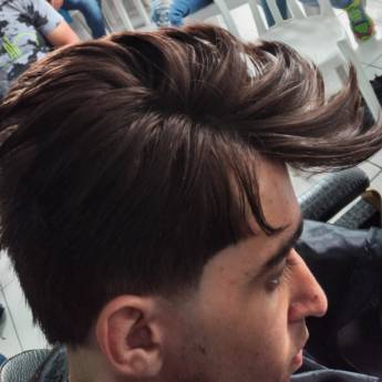 Comprar o produto de Corte Social na Tesoura – Estilo Clássico e Sofisticação em São Manuel em Barbearias em Areiópolis, SP por Solutudo