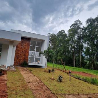 Comprar o produto de Projeto de Paisagismo - Antes e Depois em Jardinagem e Paisagismo em Iaras, SP por Solutudo Comprar o produto de Projeto de Paisagismo - Antes e Depois em Jardinagem e Paisagismo em Iaras, SP por Solutudo