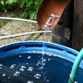 Comprar o produto de Limpeza de Caixa d’Água – Saúde e Qualidade da Água em Cajamar, SP em Desentupidoras em Cajamar, SP por Solutudo