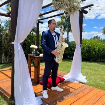 Comprar o produto de Música ao vivo para casamento em Músicos em Jundiaí, SP por Solutudo