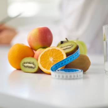 Comprar o produto de Nutricionista de Acompanhamento para Pós-Operatório de Cirurgia Bariátrica em Nutricionistas em Botucatu, SP por Solutudo