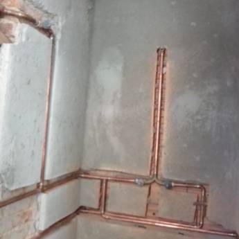 Comprar o produto de Tubulação para Água Quente - Eficiência e Conforto no Riviera de Santa Cristina XIII, SP em Encanadores em Riviera de Santa Cristina XIII, SP por Solutudo