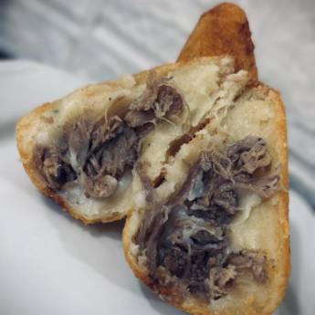 Comprar o produto de Coxinha de Costela - Sabor Único e Inesquecível em São Manuel, SP em Salgados em São Manuel, SP por Solutudo