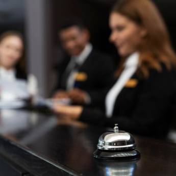 Comprar o produto de Hotel no centro de Birigui em Hospedagem em Birigui, SP por Solutudo