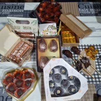 Comprar o produto de Presente de Chocolate – O Sabor Perfeito para Surpreender em Doces em Santarém, PA por Solutudo