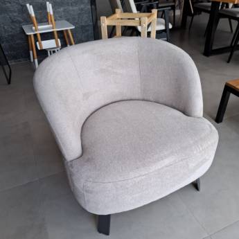 Comprar o produto de Higienização de Poltrona de Linho – Limpeza Profunda e Conservação em São Manuel, SP em Limpeza de Estofados em São Manuel, SP por Solutudo